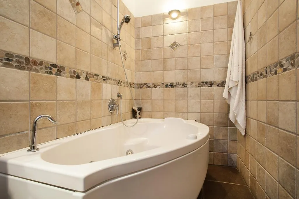 Antiche Volte Bed and Breakfast Κατάνια